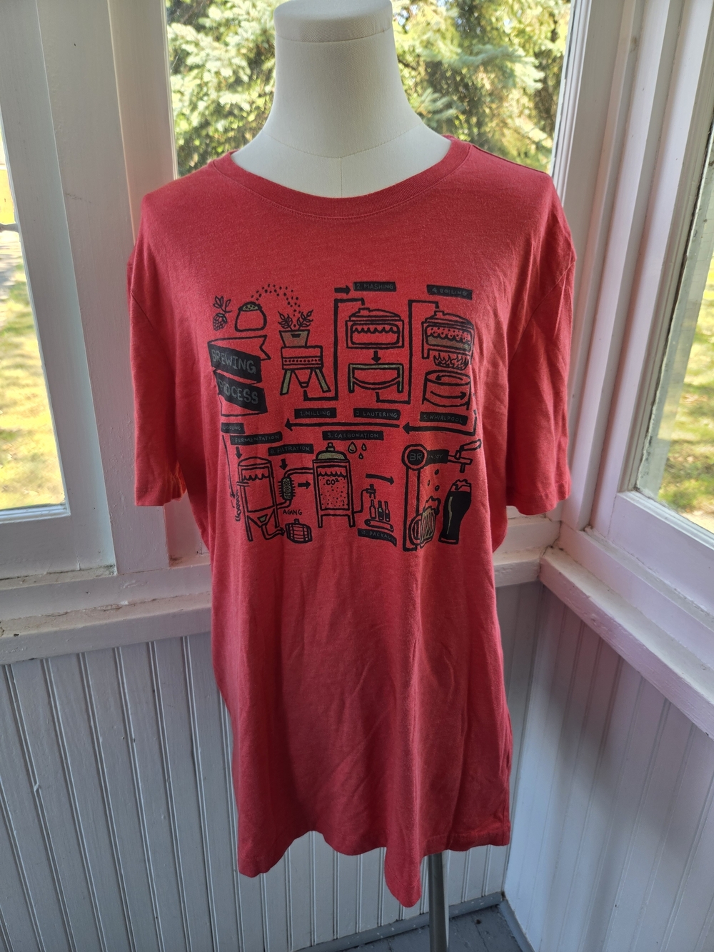 Banana Republic Red Short-Sleeve Tee with Black Brewing Graphic Tee Size L TALL